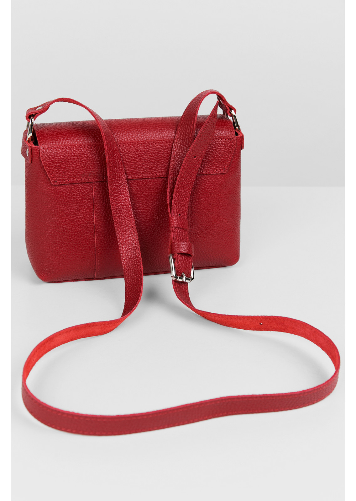 Женская сумка через плечо из натуральной кожи красная A011 ruby grain
