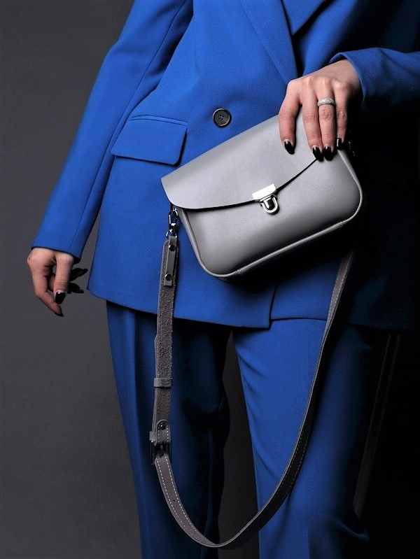 Женская сумка через плечо из натуральной кожи серая A001 grey
