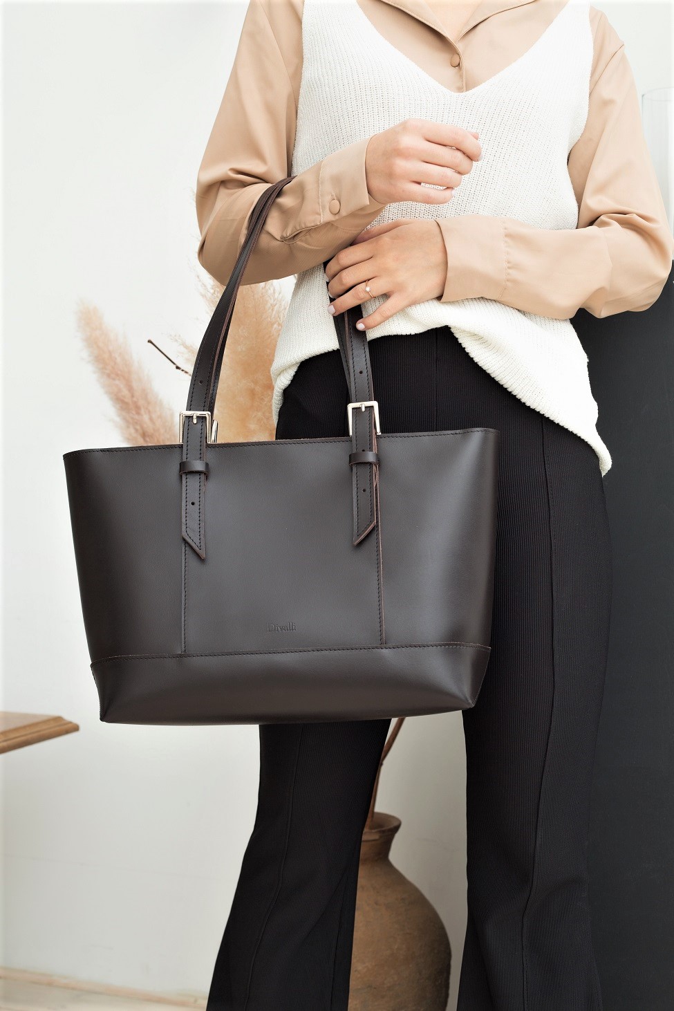 Женская сумка-шоппер из натуральной кожи коричневая A0322