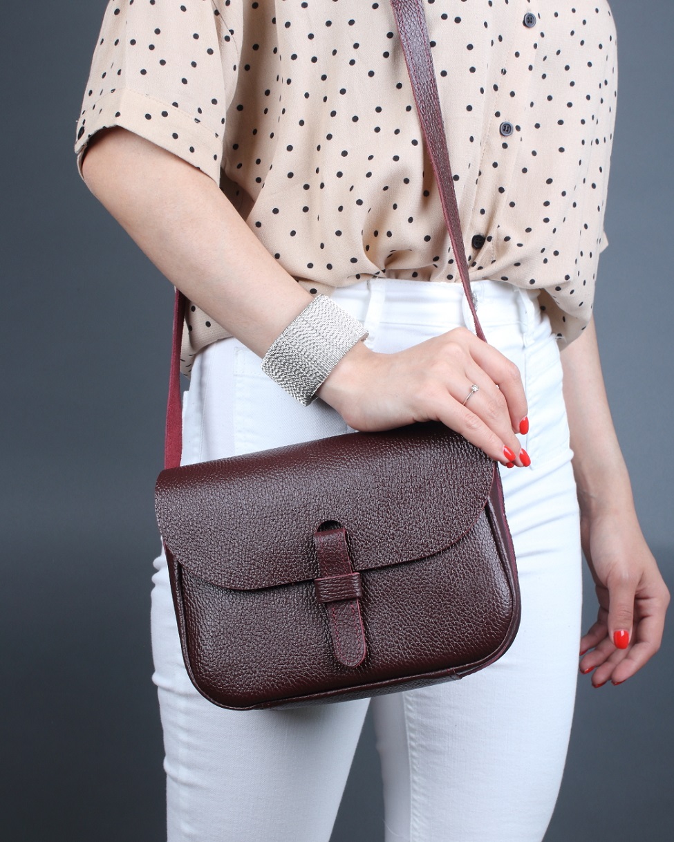 Женская сумка через плечо из натуральной кожи бордовая A016 burgundy grain