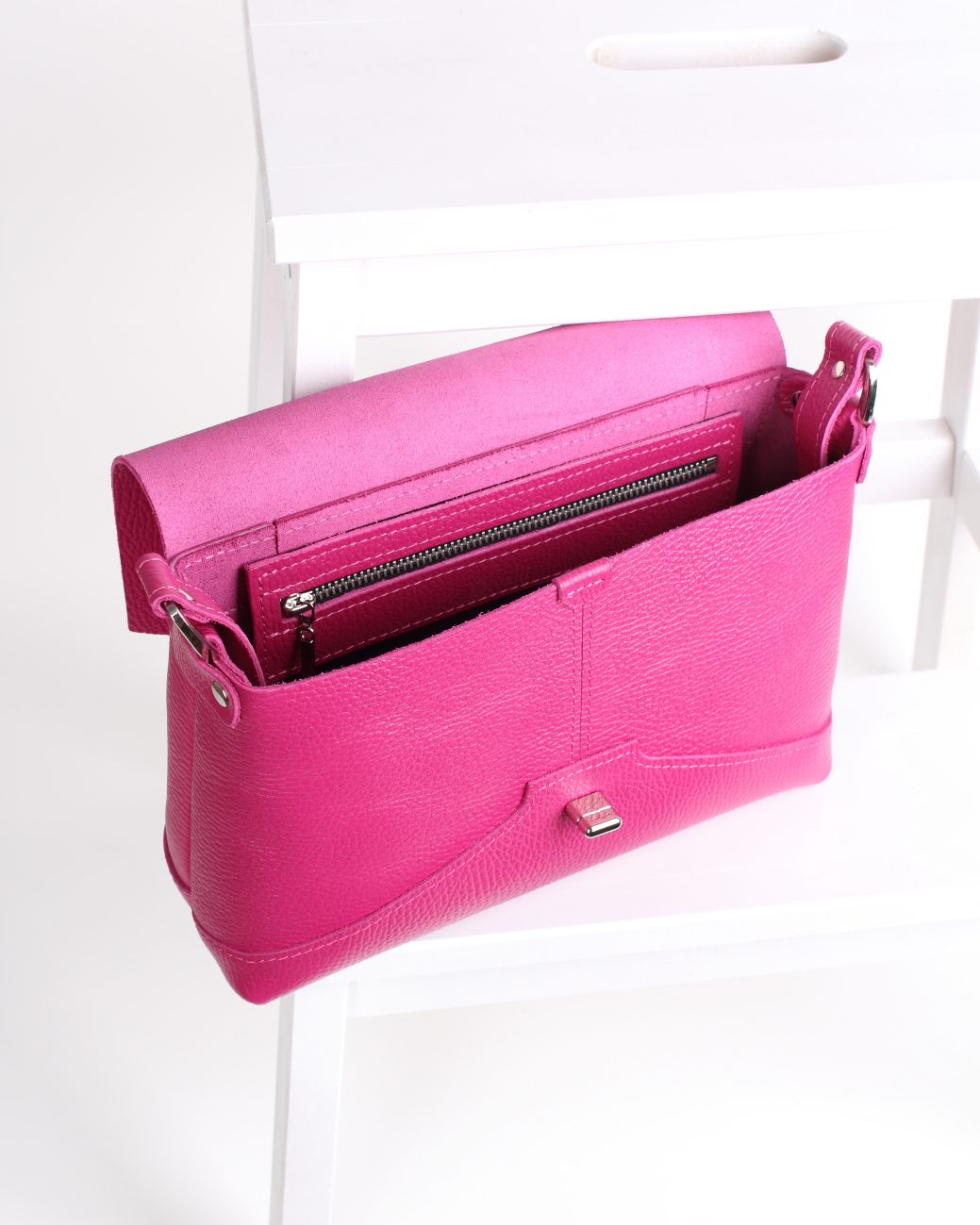 Женская сумка через плечо из натуральной кожи розовая A010 fuchsia grain