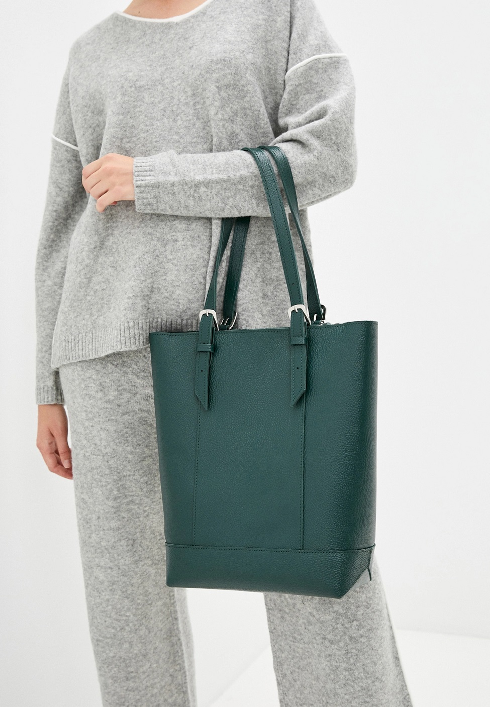 Женская сумка-шоппер из натуральной кожи зеленая A014 emerald grain ZIPPER