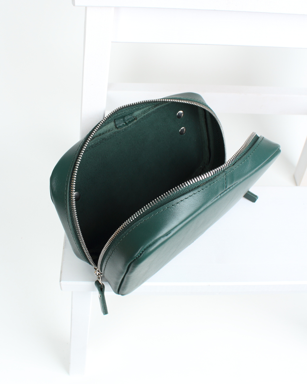Женская поясная сумка из натуральной кожи зеленая A007 emerald mini