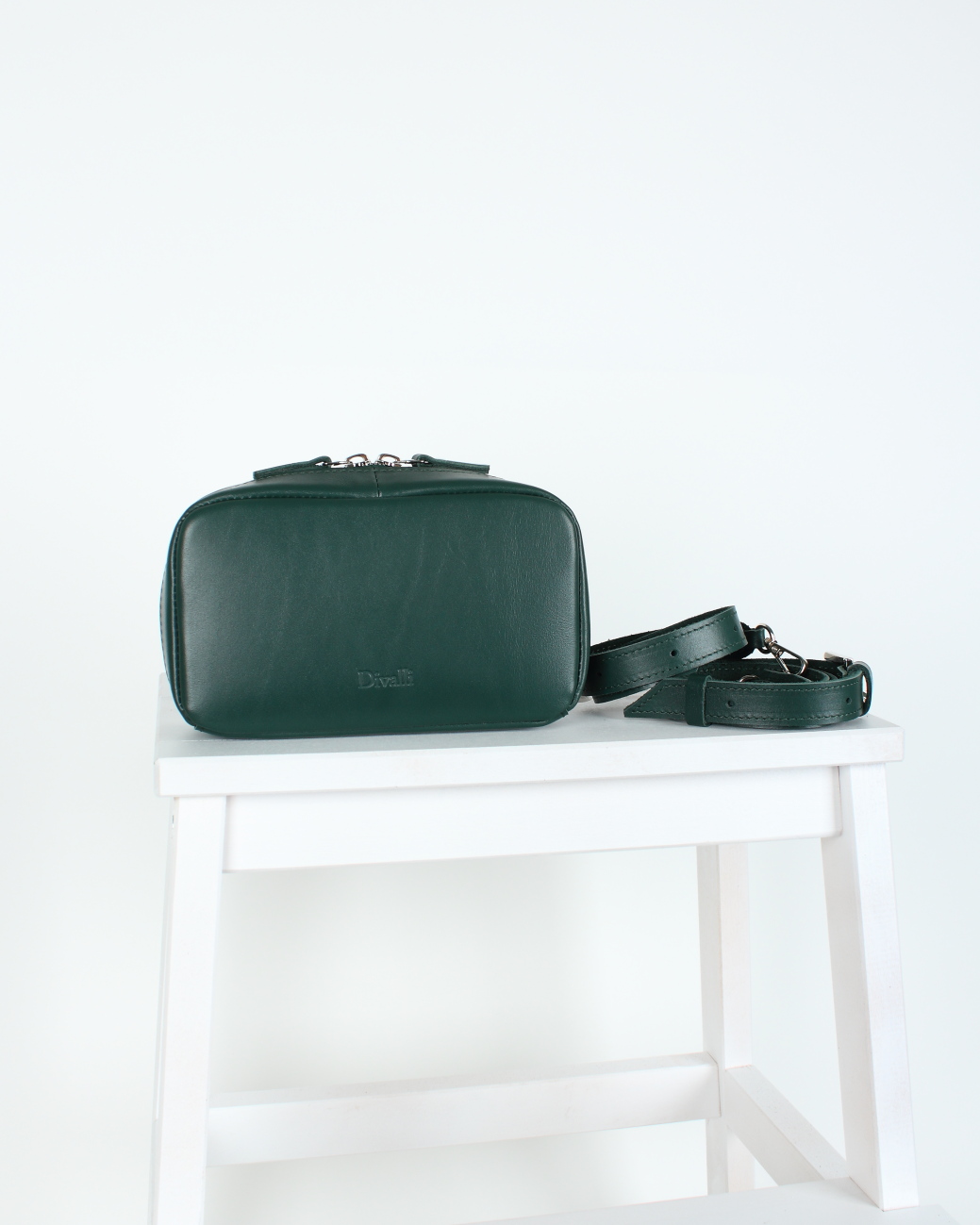 Женская поясная сумка из натуральной кожи зеленая A007 emerald mini