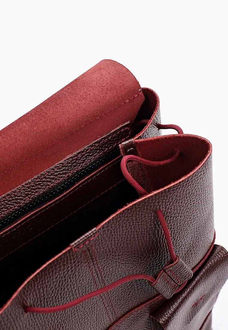 Женский кожаный рюкзак с карманами бордовый B010 burgundy grain