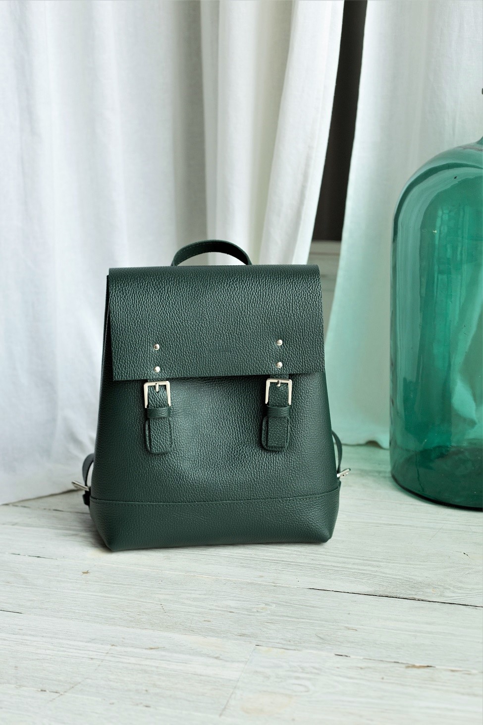 Женский рюкзак из натуральной кожи зеленый B007 emerald grain