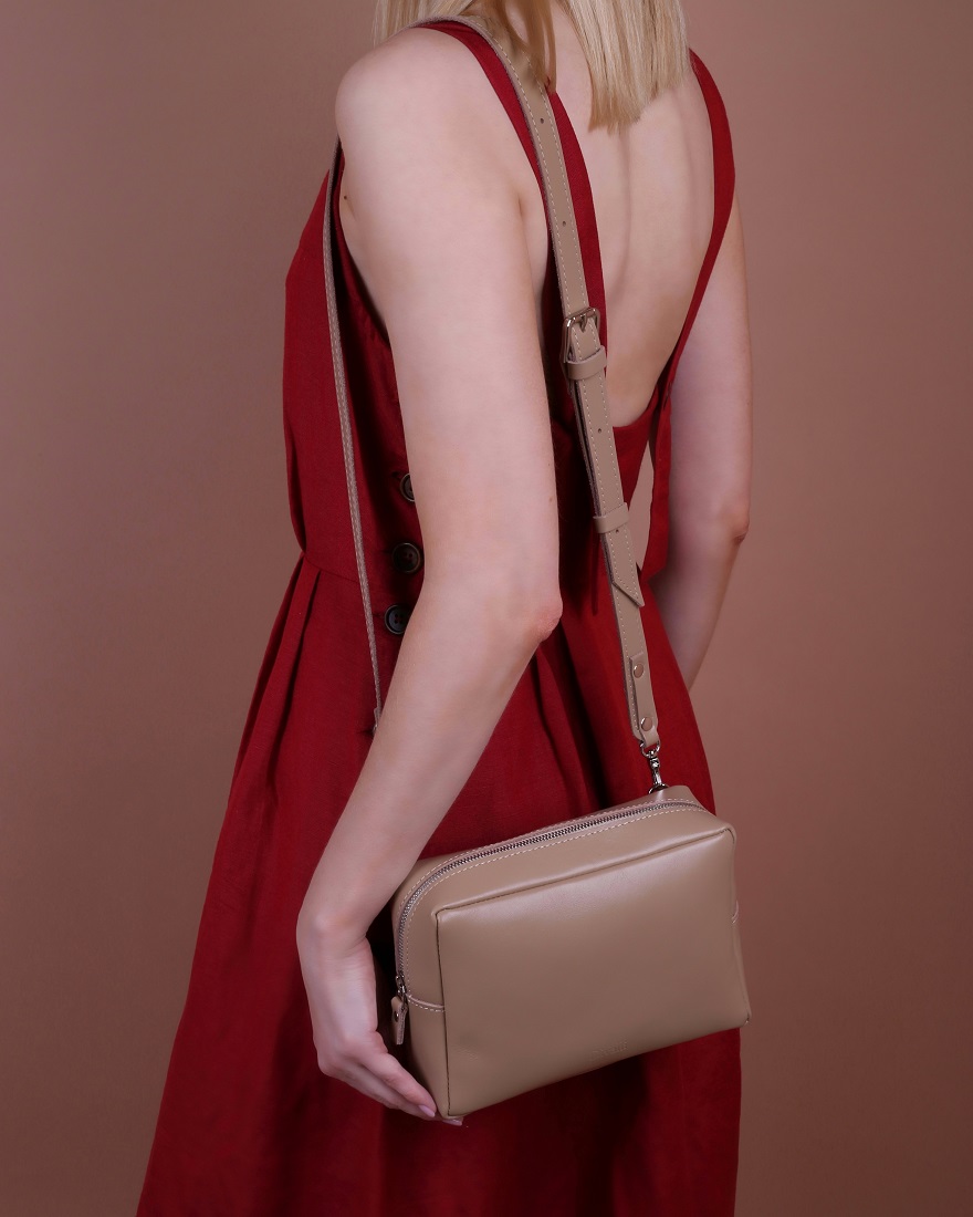 Женская сумка через плечо из натуральной кожи бежевая A007 beige