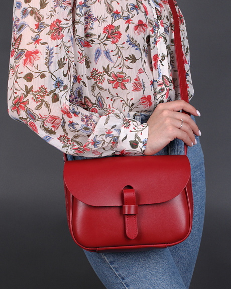 Женская сумка через плечо из натуральной кожи красная A016 ruby